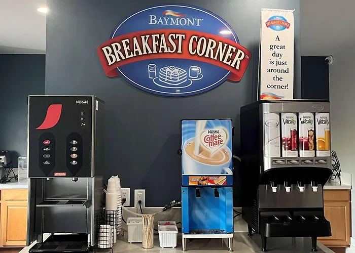 Baymont By Wyndham Indianapolis Northeast