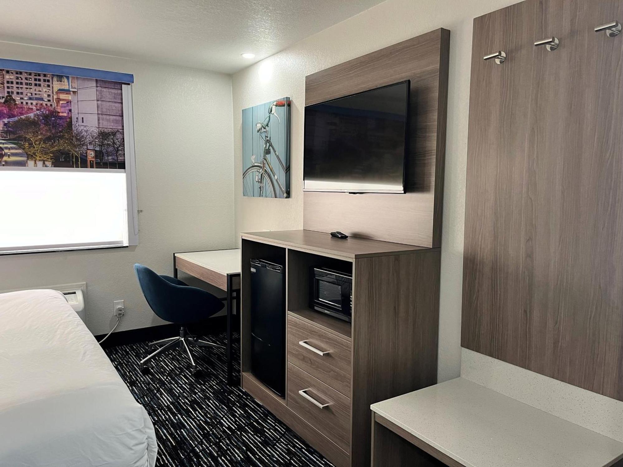 Baymont By Wyndham Northeast 2*