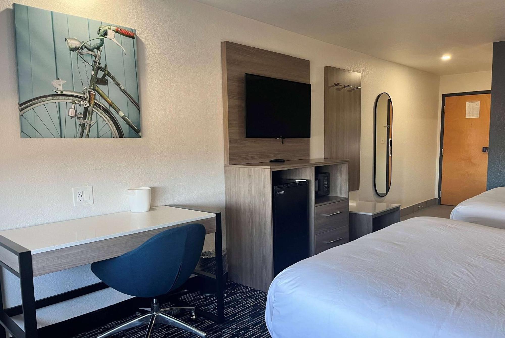 Hotel Baymont By Wyndham Northeast Indianapolis