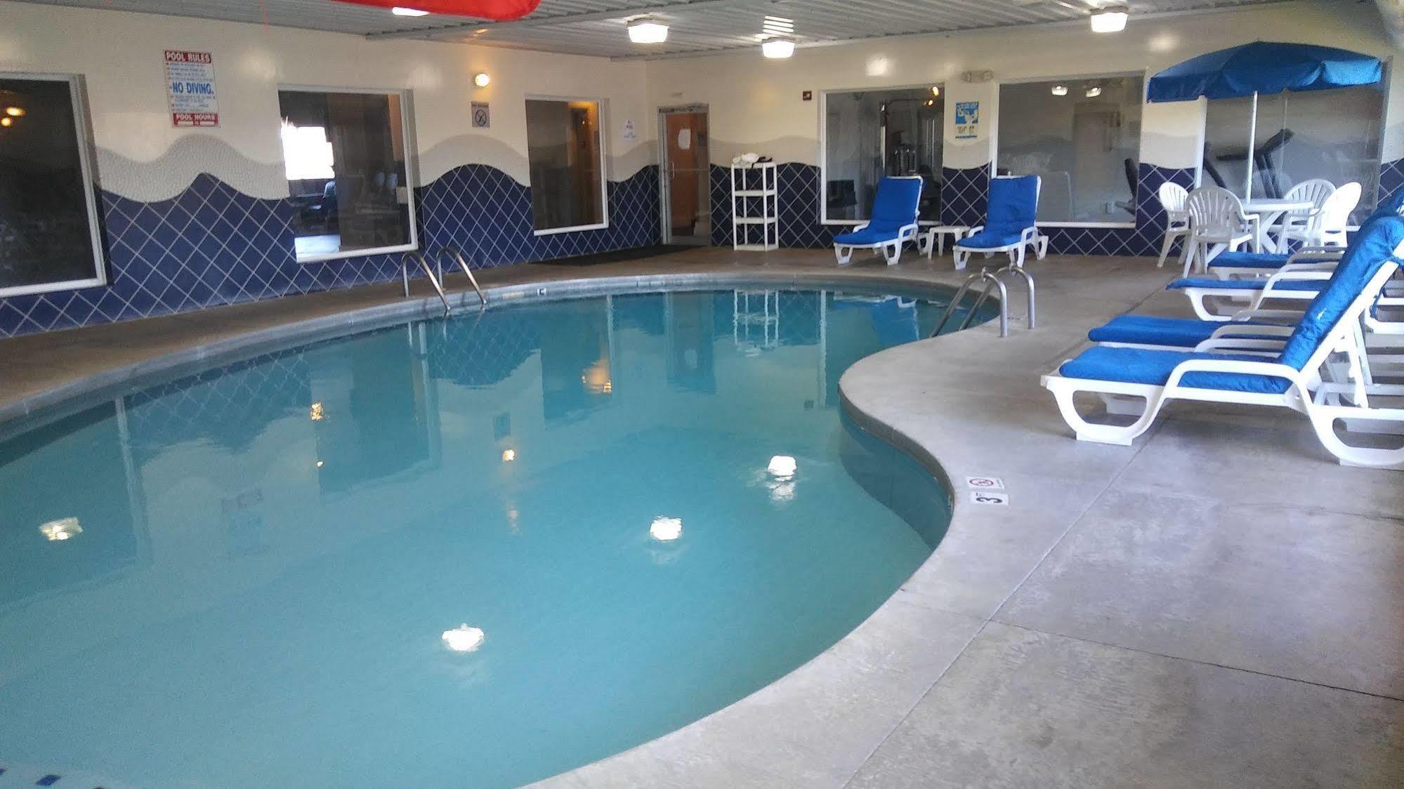 Baymont By Wyndham Northeast Hotel Indianapolis