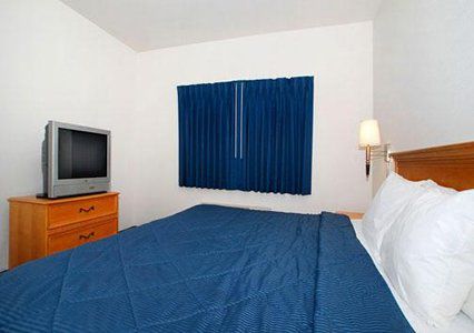 Baymont By Wyndham Northeast Hotel 2*