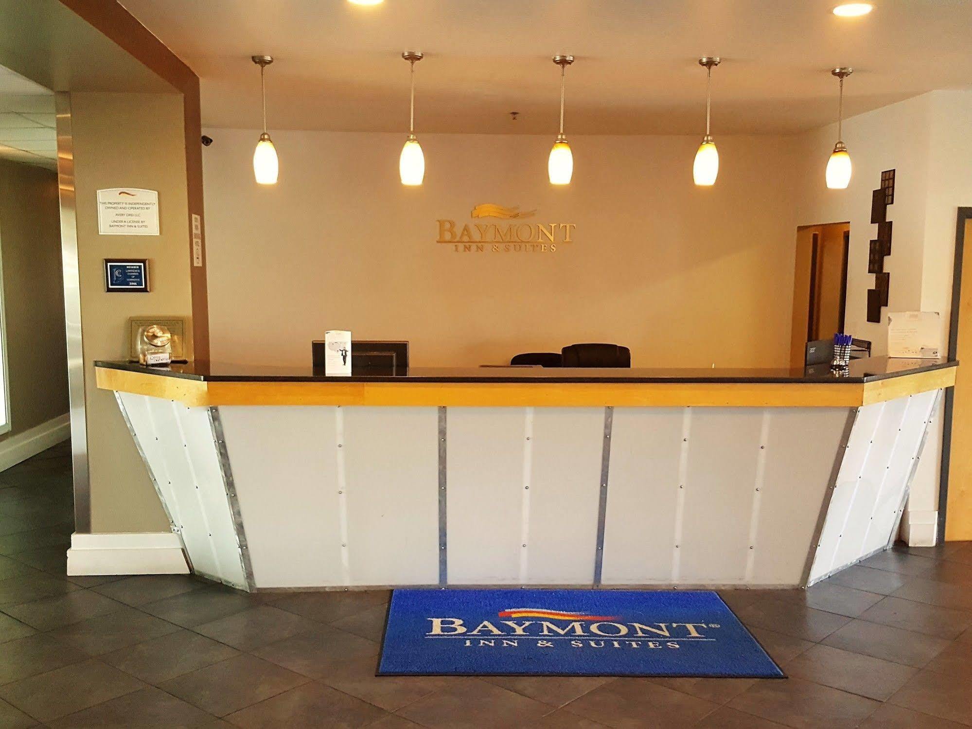 Hotel Baymont By Wyndham Northeast Indianápolis